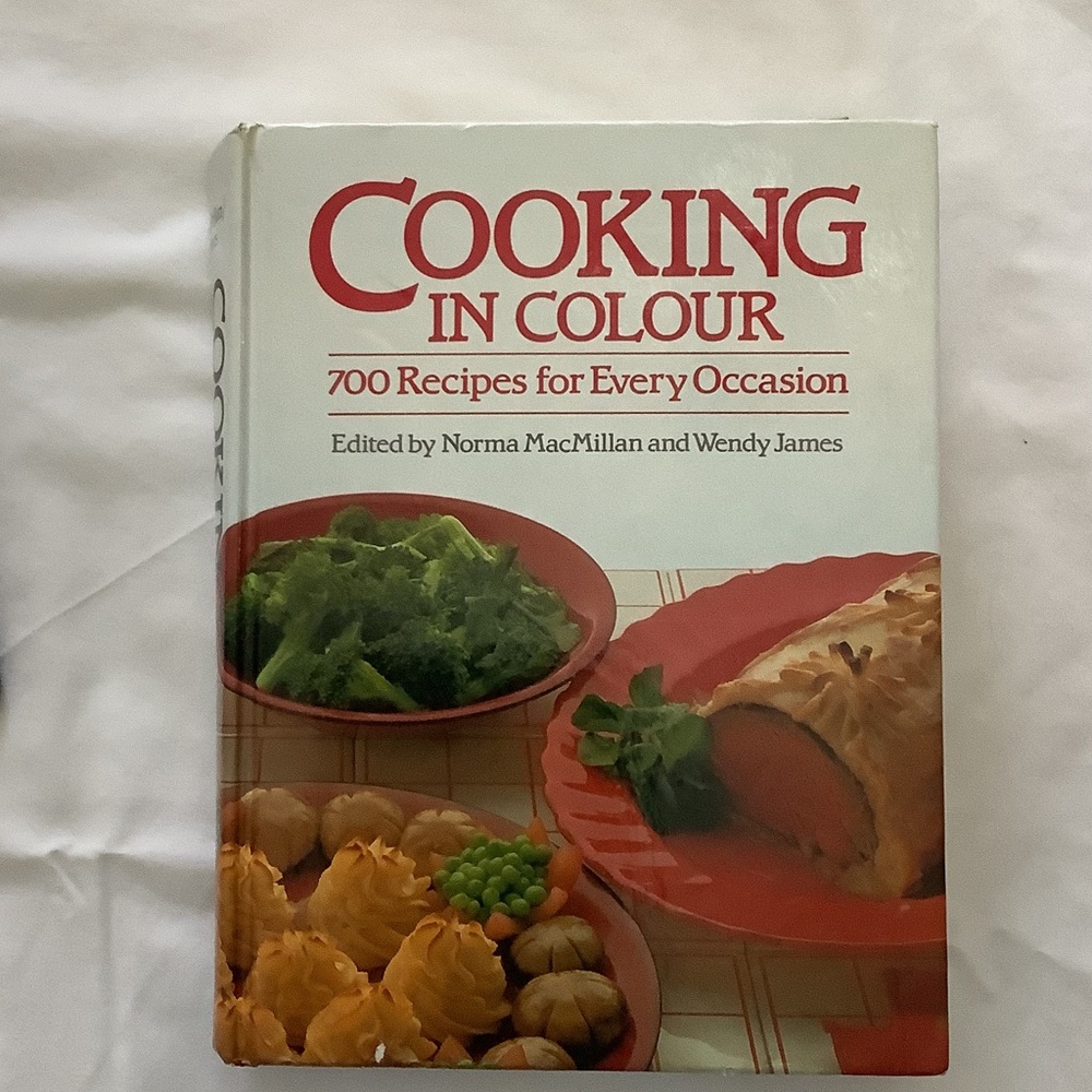 Cooking in Colour: 700 Recipes for Every Occasion - Red Cover